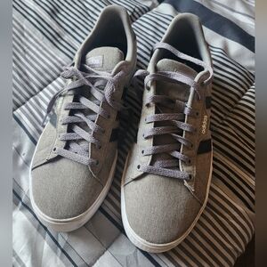 Adidas Men's Gray Sneakers. Men's 10